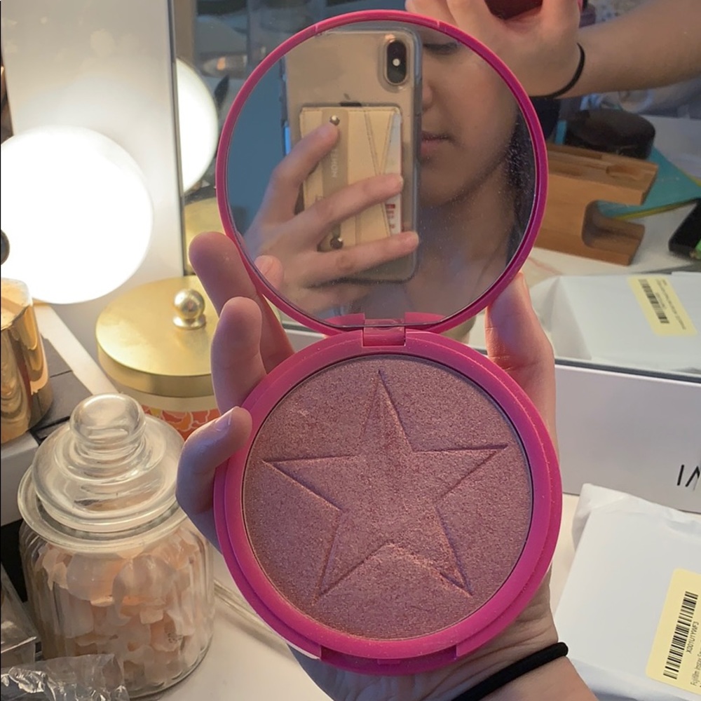 Jeffrey Star Cosmetics